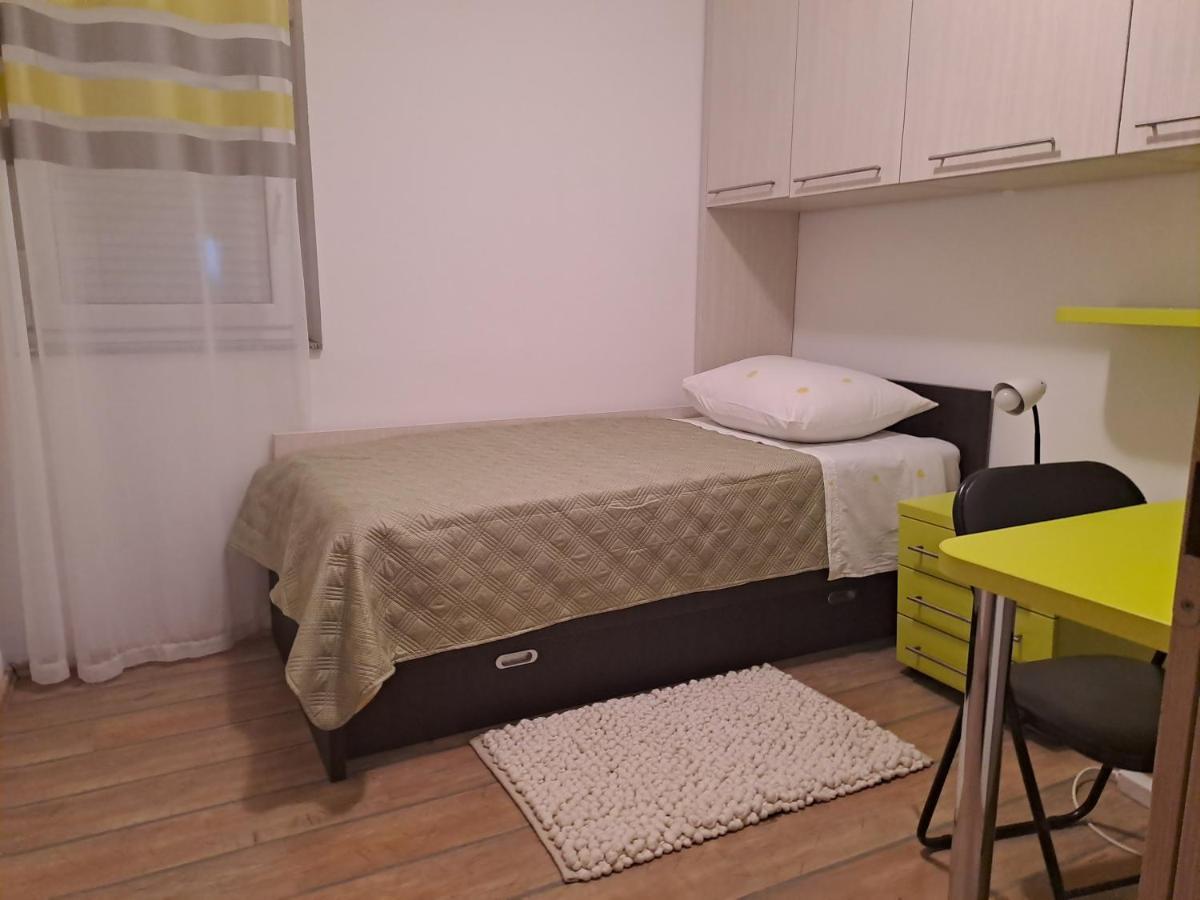 Apartment Mira Šibenik Exterior foto